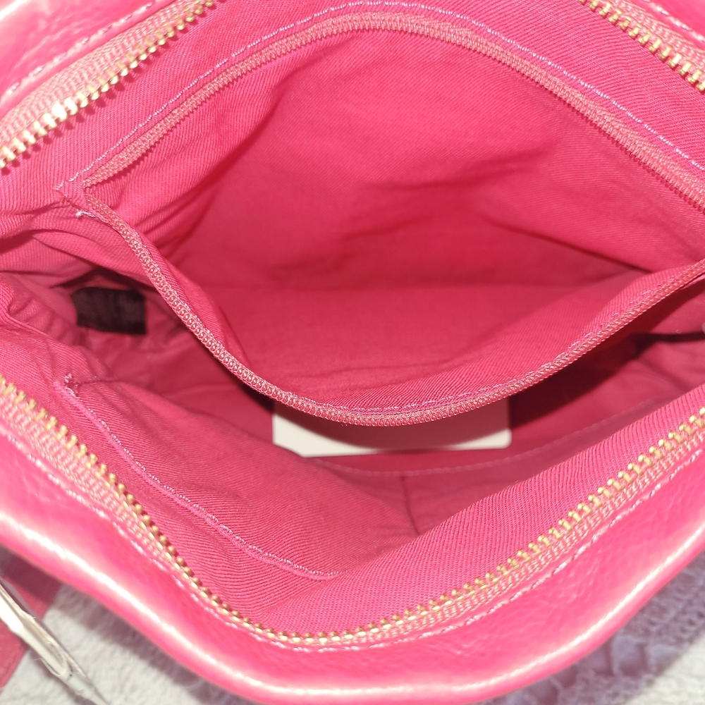 NWT Fossil Pink Pebble Leather/ Cowhide Crossbody/Shoulder Bag Adjustable Strap - Picture 11 of 16